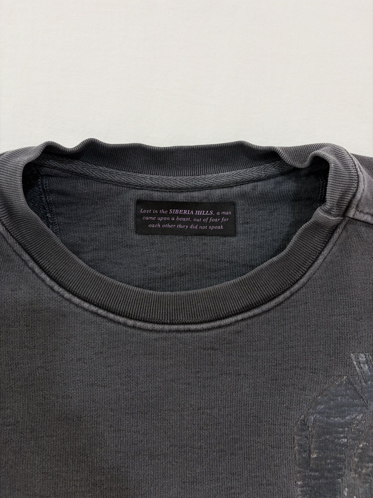 Siberia Hills Siberia Hills Dark Queen Crewneck Size US M / EU 48-50 / 2 - 7 Thumbnail
