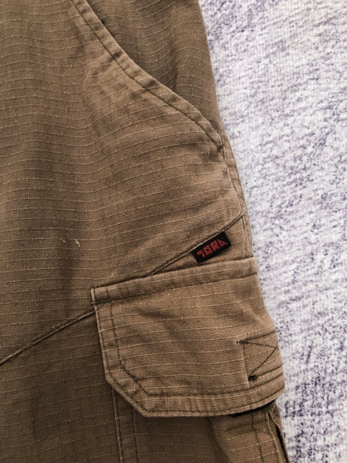 Chocolate × Japanese Brand Japanesebrand Baggie Cargo Pants Multipocket Tactical Size US 34 / EU 50 - 10 Thumbnail