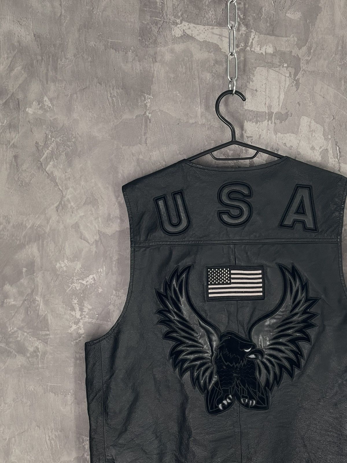 Vintage Vintage 90s Leather vest Avan-garde Biker style Size US L / EU 52-54 / 3 - 6 Thumbnail