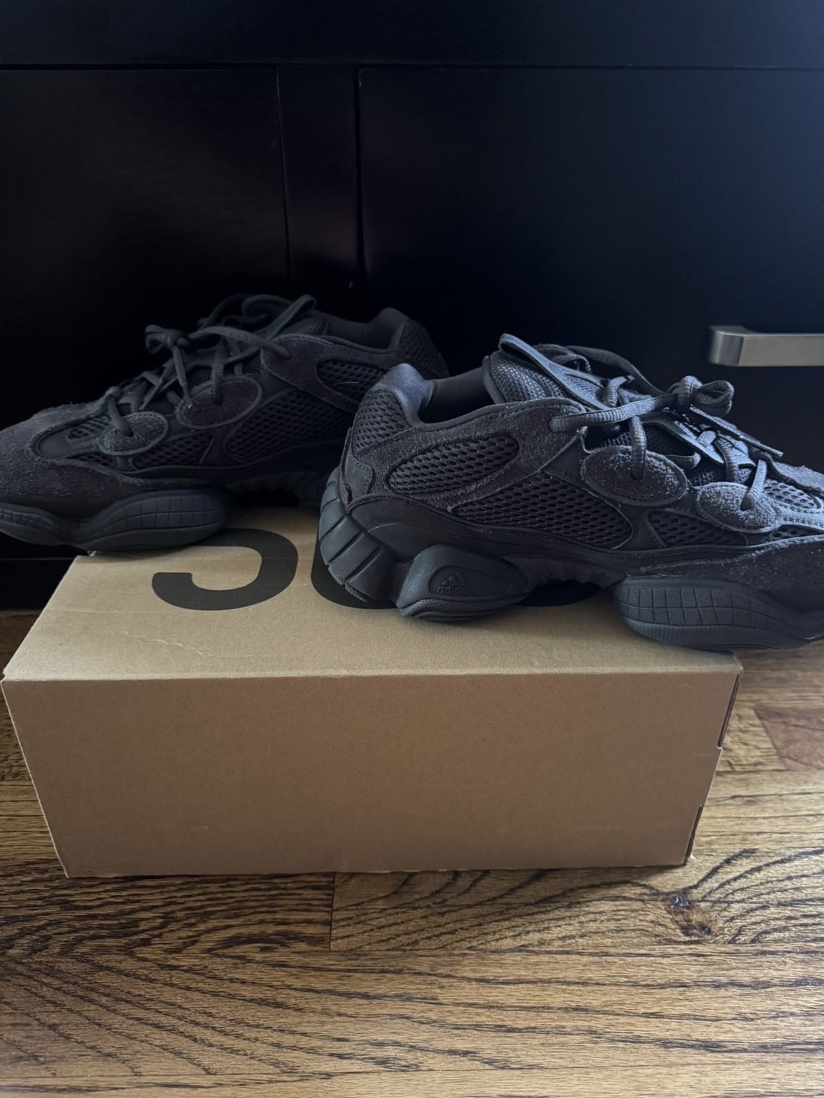 Adidas Adidas Yeezy 500 'Utility Black' Size US 10 / EU 43 - 8 Thumbnail