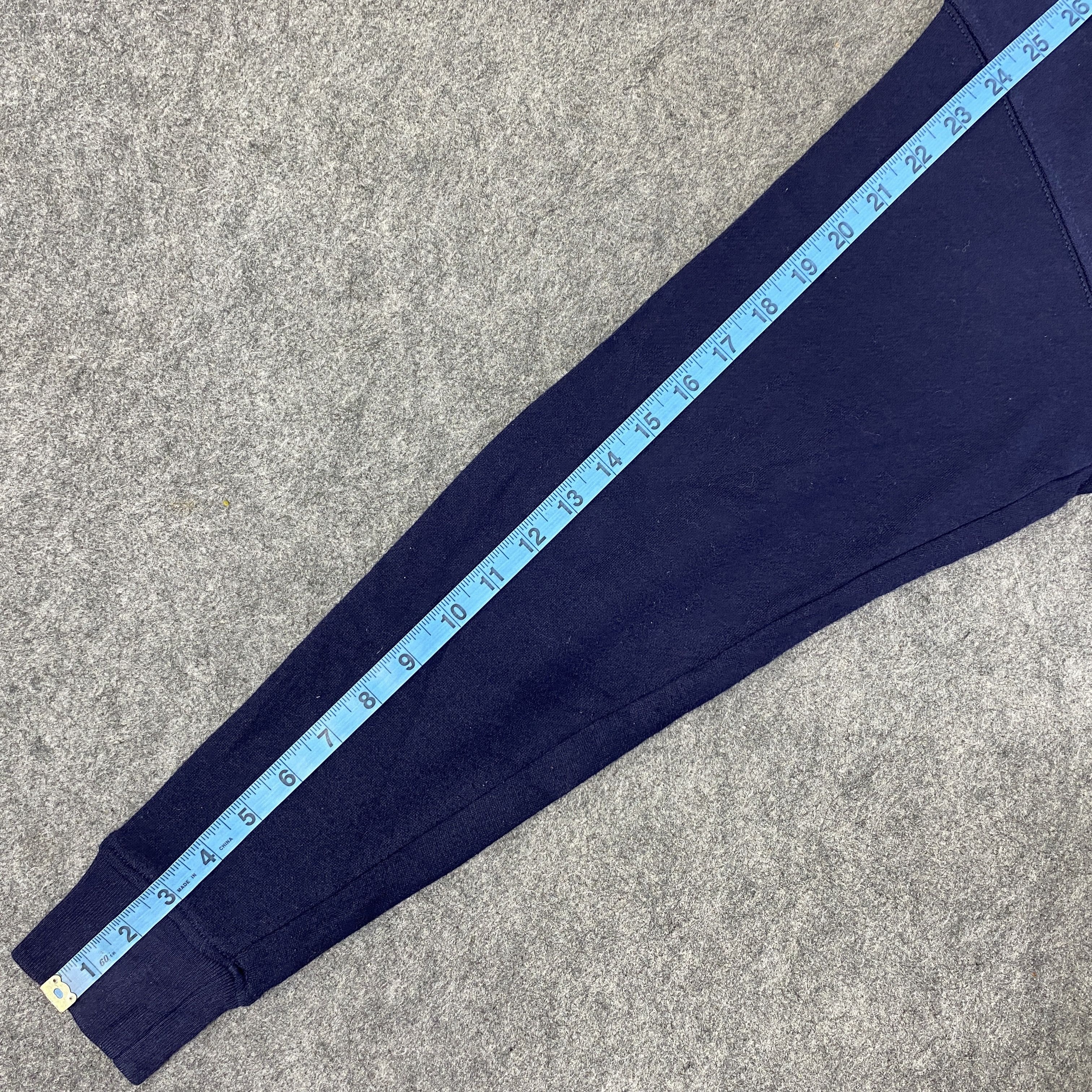 Japanese Brand Vintage ILLS The Fnest Quality & Tradition Hoodie - SW0114 Size US M / EU 48-50 / 2 - 4 Thumbnail