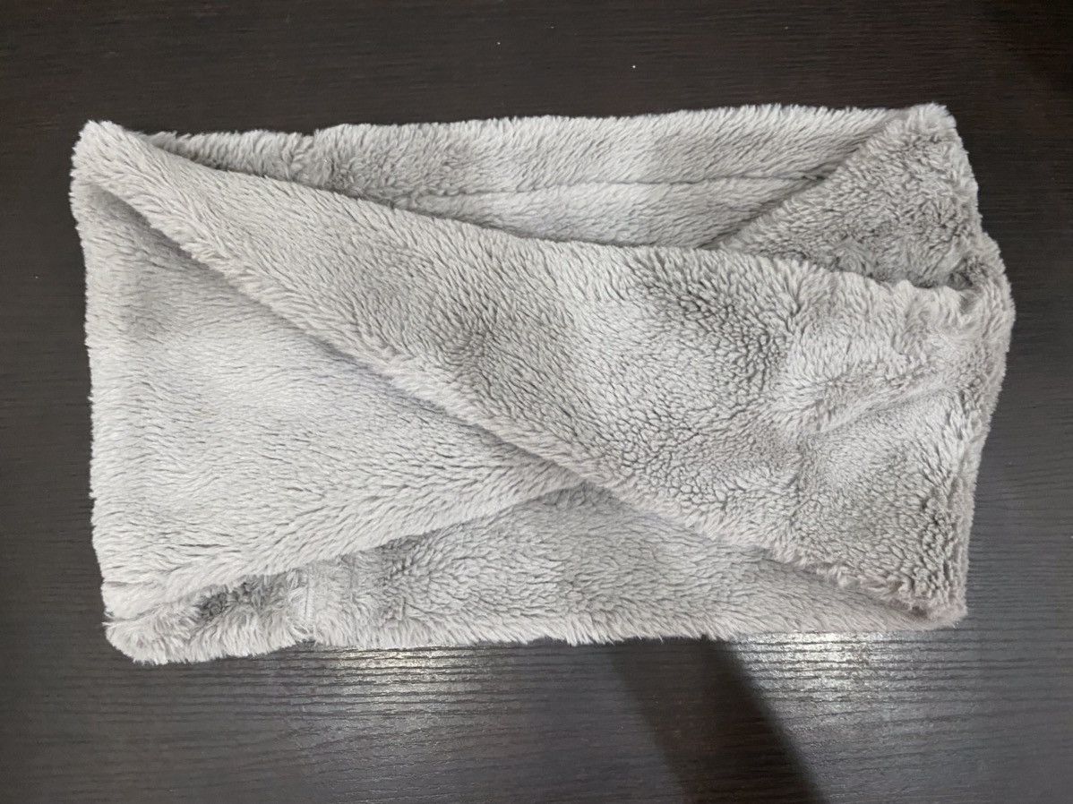 Japanese Brand Japanese Brand Fleece Neckerchief/ Neck Warmer Size ONE SIZE - 6 Thumbnail