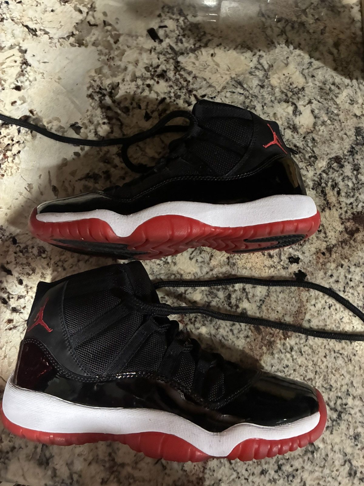 Jordan Brand Jordan 11 Bread Size US 7 / EU 40 - 2 Thumbnail