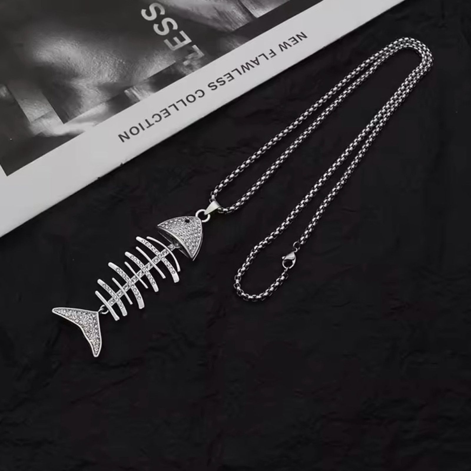 Other Fish Bone Necklace Inlaid Rhinestone Fishtail Pendant Size ONE SIZE - 5 Thumbnail