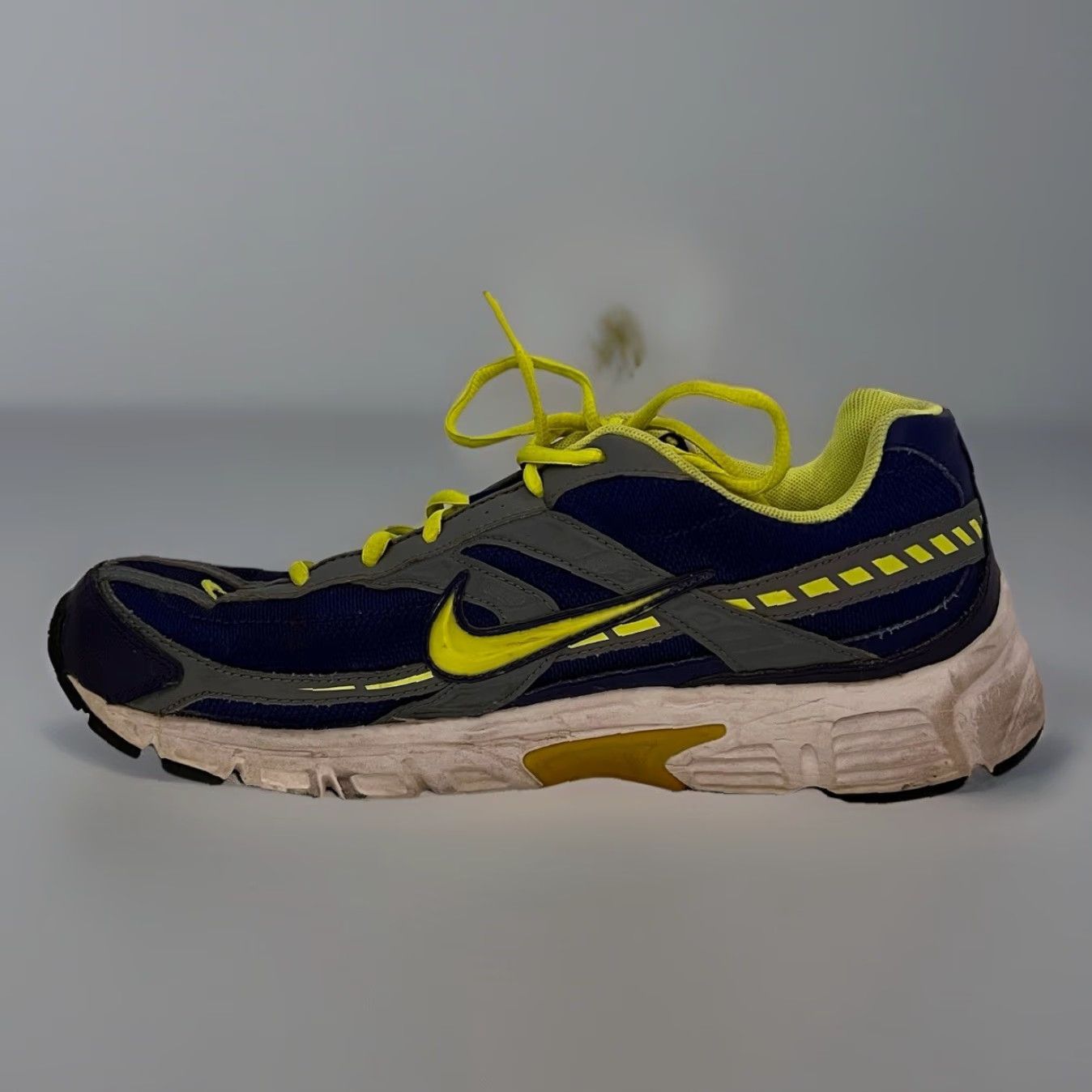 Nike Nike Initiator Sneaker Men 10 Deep Royal Blue Volt 394055-400 Size US 10 / EU 43 - 7 Thumbnail
