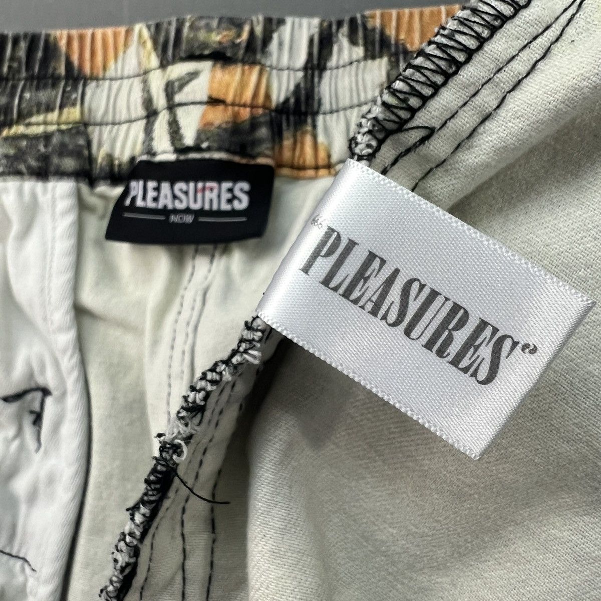 Pleasures Pleasures NOW Cigarette Camo Flared Pants Size US 34 / EU 50 - 8 Thumbnail