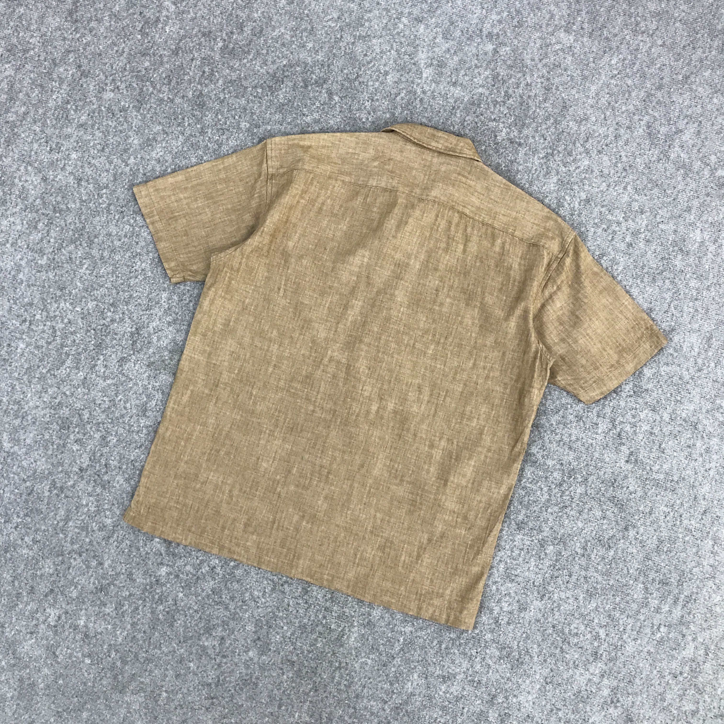 JW Anderson × Uniqlo J.W.ANDERSON X UNIQLO DOUBLE POCKET BUTTON UP SHIRTS Size US L / EU 52-54 / 3 - 6 Thumbnail