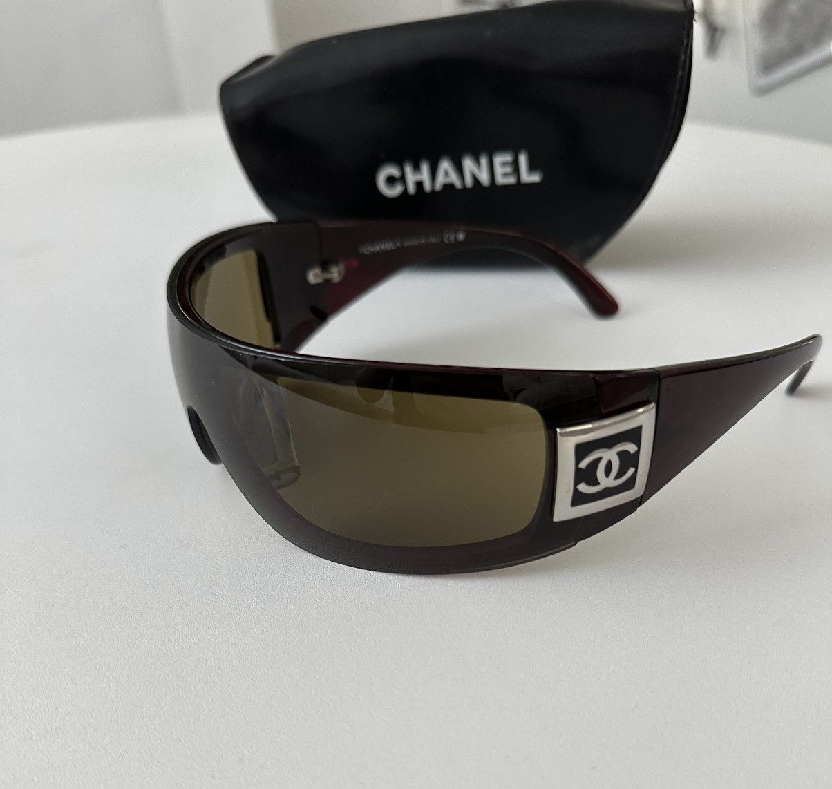 Chanel Chanel olive ski mask Sunglasses Size ONE SIZE - 4 Thumbnail
