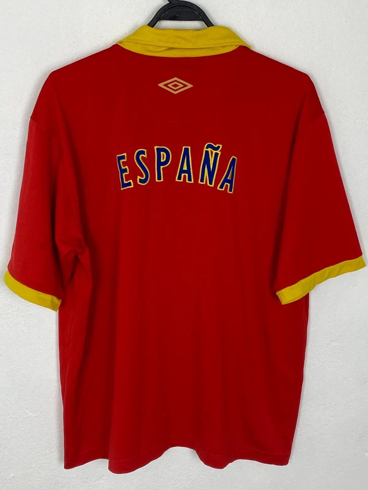 Umbro Vintage Umbro Fifa 1986 Espana Spain Soccer Jersey Size US L / EU 52-54 / 3 - 7 Thumbnail