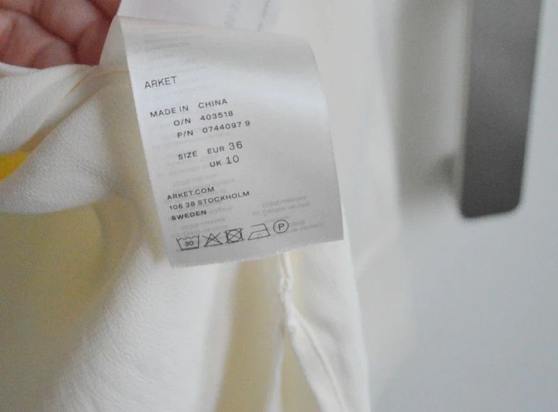 Arket Arket vanilla blouse shirt S/M ecru viscose 100% minimalism Size S / US 4 / IT 40 - 4 Thumbnail