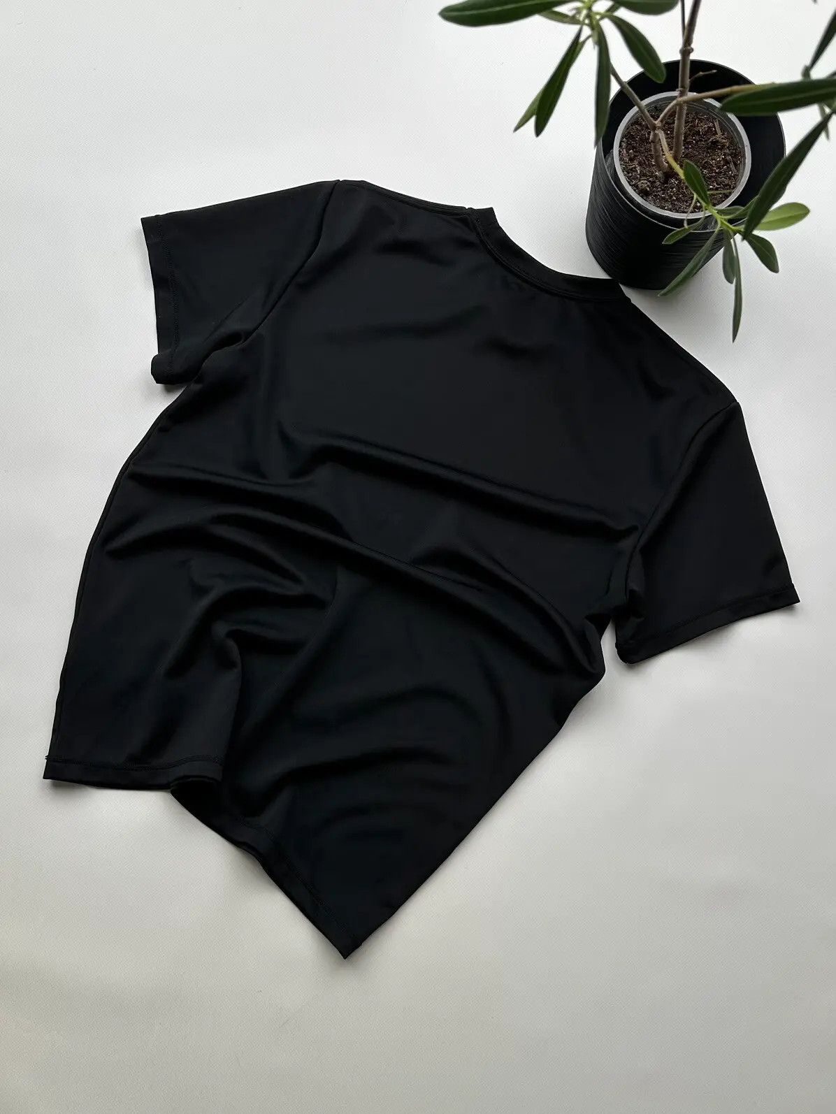 Alexander Wang Alexander Wang & H&M T-Shirt (455) Size US S / EU 44-46 / 1 - 6 Thumbnail