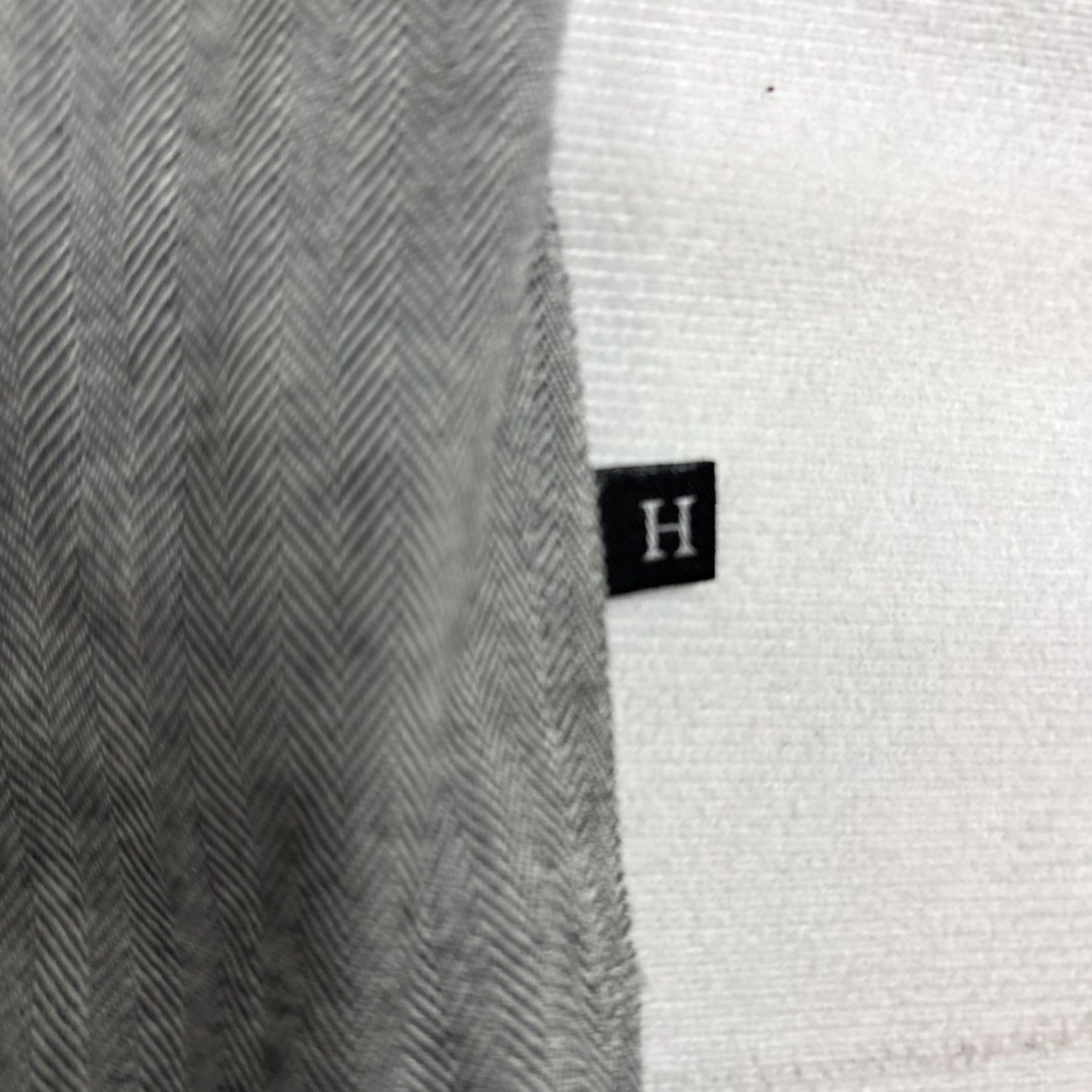 Vintage Hilfiger By Thomas Mason Button Up Longsleeve Shirt Gray Herringbone Medium Dress Shirt Mens M Gray Long Sleeve Size US M / EU 48-50 / 2 - 4 Thumbnail
