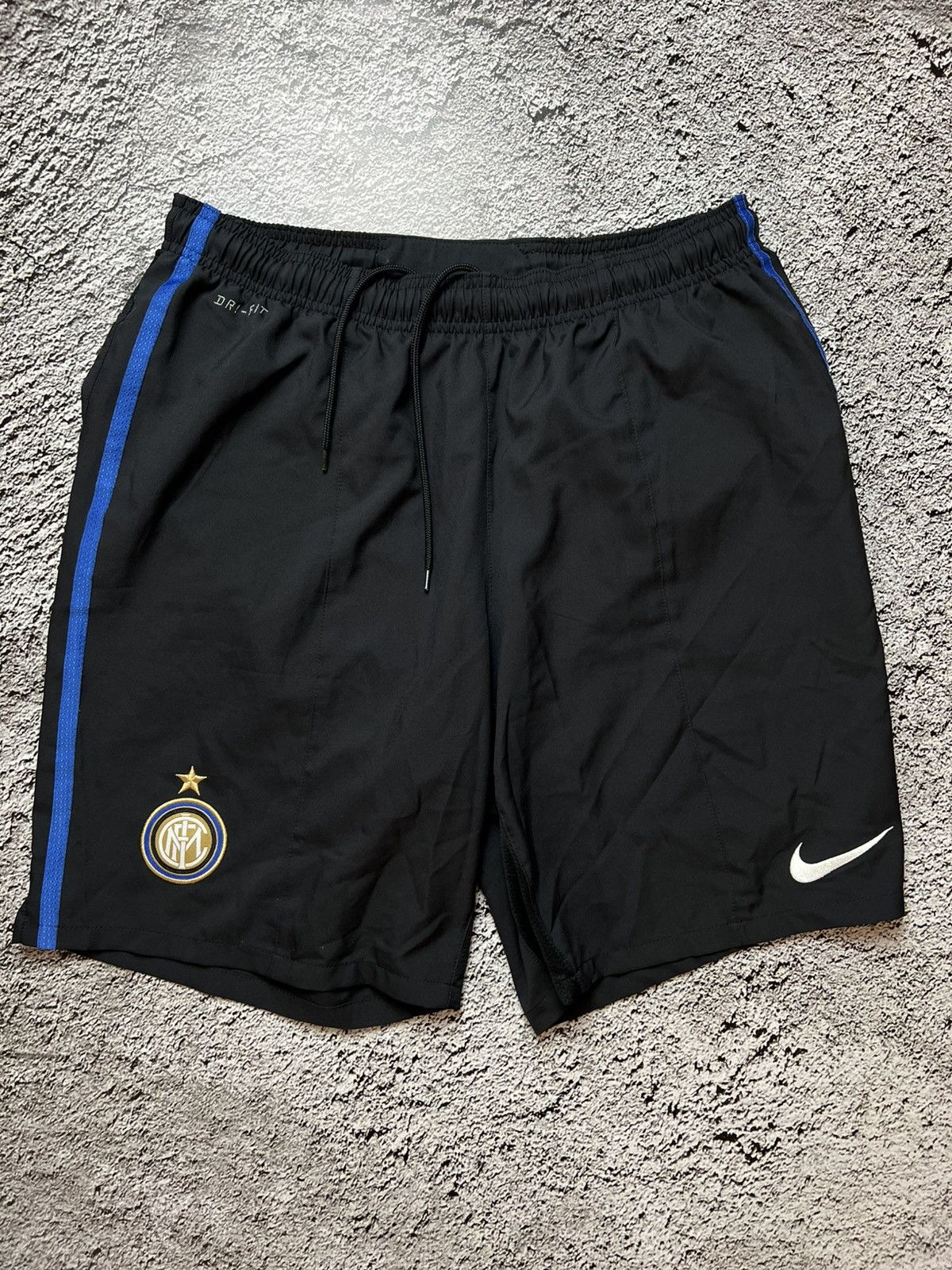Nike Vintage nike inter Milan shorts y2k Size US 34 / EU 50 - 1 Thumbnail