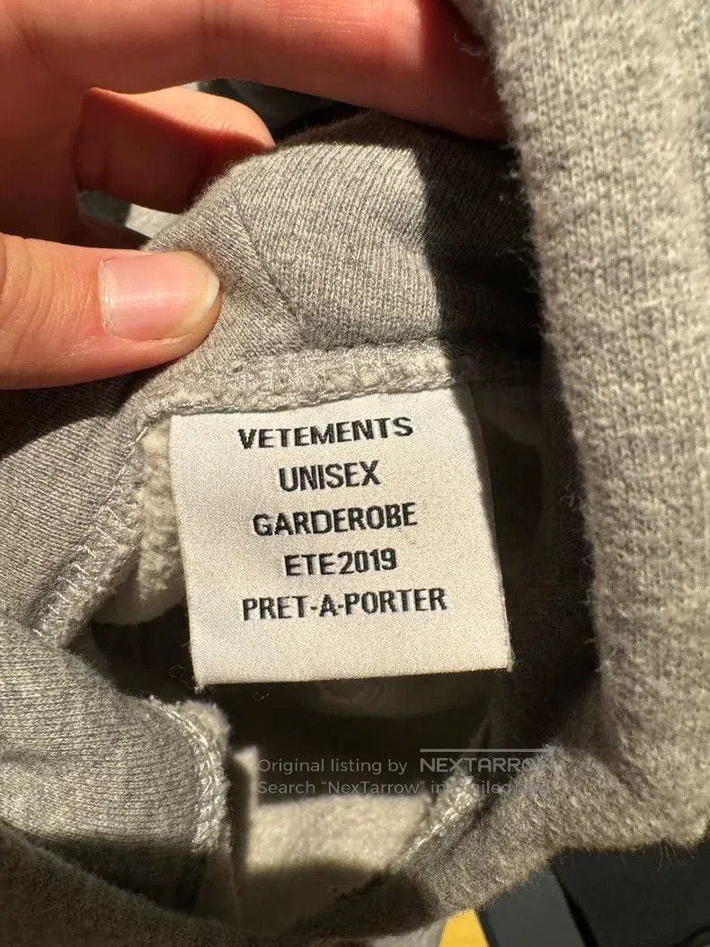 Vetements Vetements Hoodie Size US S / EU 44-46 / 1 - 5 Thumbnail