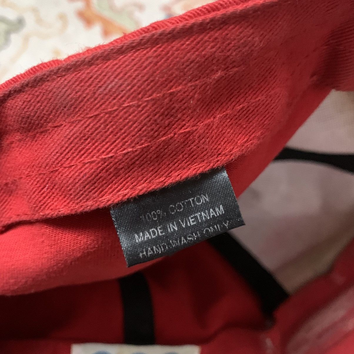 Vintage Vintage Red E.ON Embroidered Cap Size ONE SIZE - 8 Thumbnail