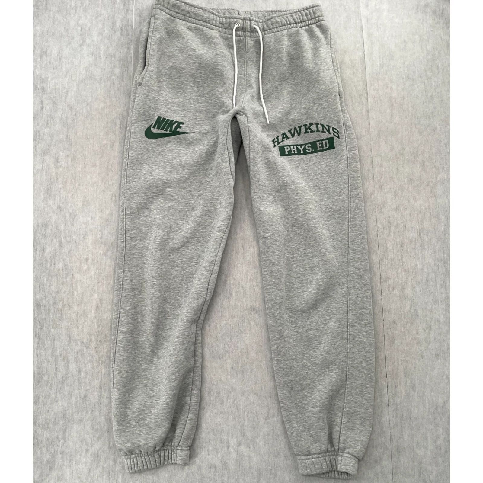 Nike Nike Stranger Things Pants Adult Small Gray Hawkins High PHYS. ED Sweatpants Men Size US 29 - 2 Thumbnail