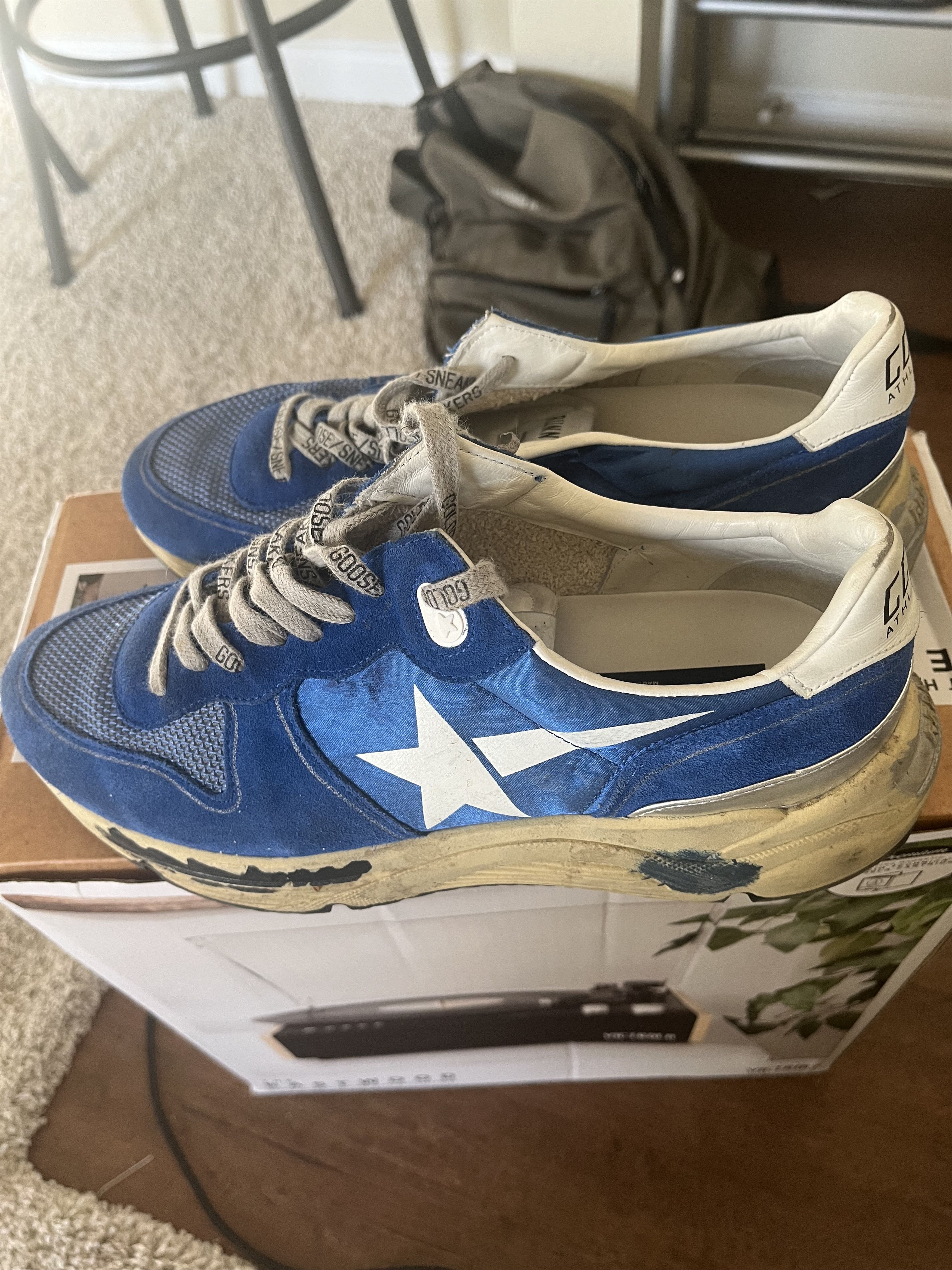 Golden Goose Running GGDB Size US 9 / EU 42 - 2 Thumbnail