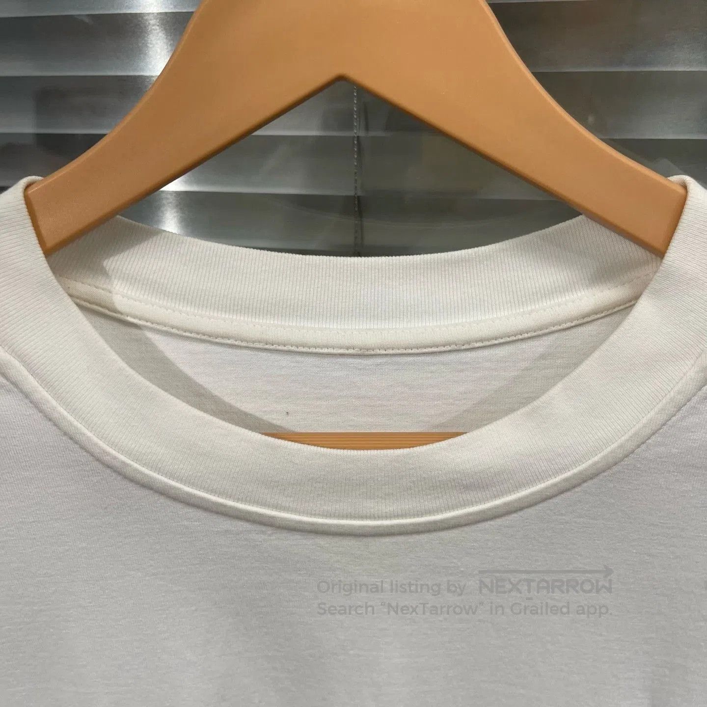 Louis Vuitton Louis Vuitton NBA Logo Print T. Size US M / EU 48-50 / 2 - 3 Thumbnail