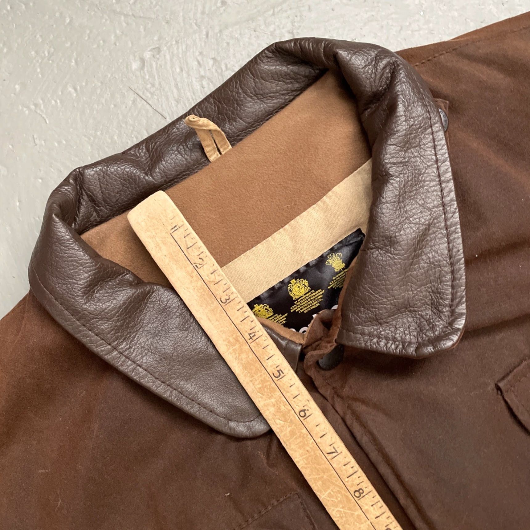 Barbour Barbour Jacket Overcoat Waxed Bushman Barbour A1550 Leather Trim Outdoor Made In England XL Brown Men Heritage 90s Preppy Outdoor Hunter Casual Waxed Size US XL / EU 56 / 4 - 4 Thumbnail