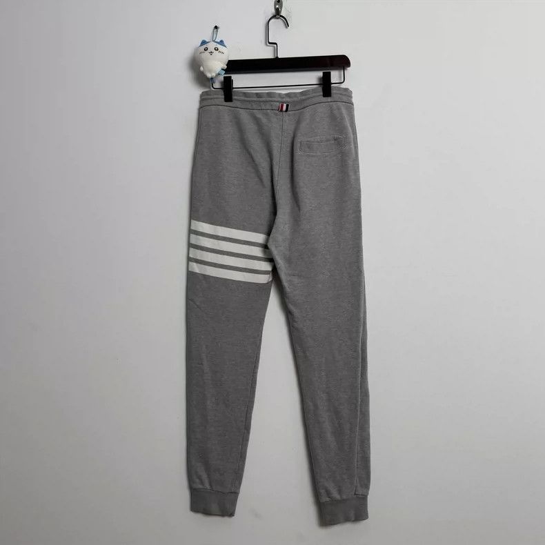 Thom Browne Thom Browne size1 Gray four stripe jeans Size US 27 - 3 Thumbnail