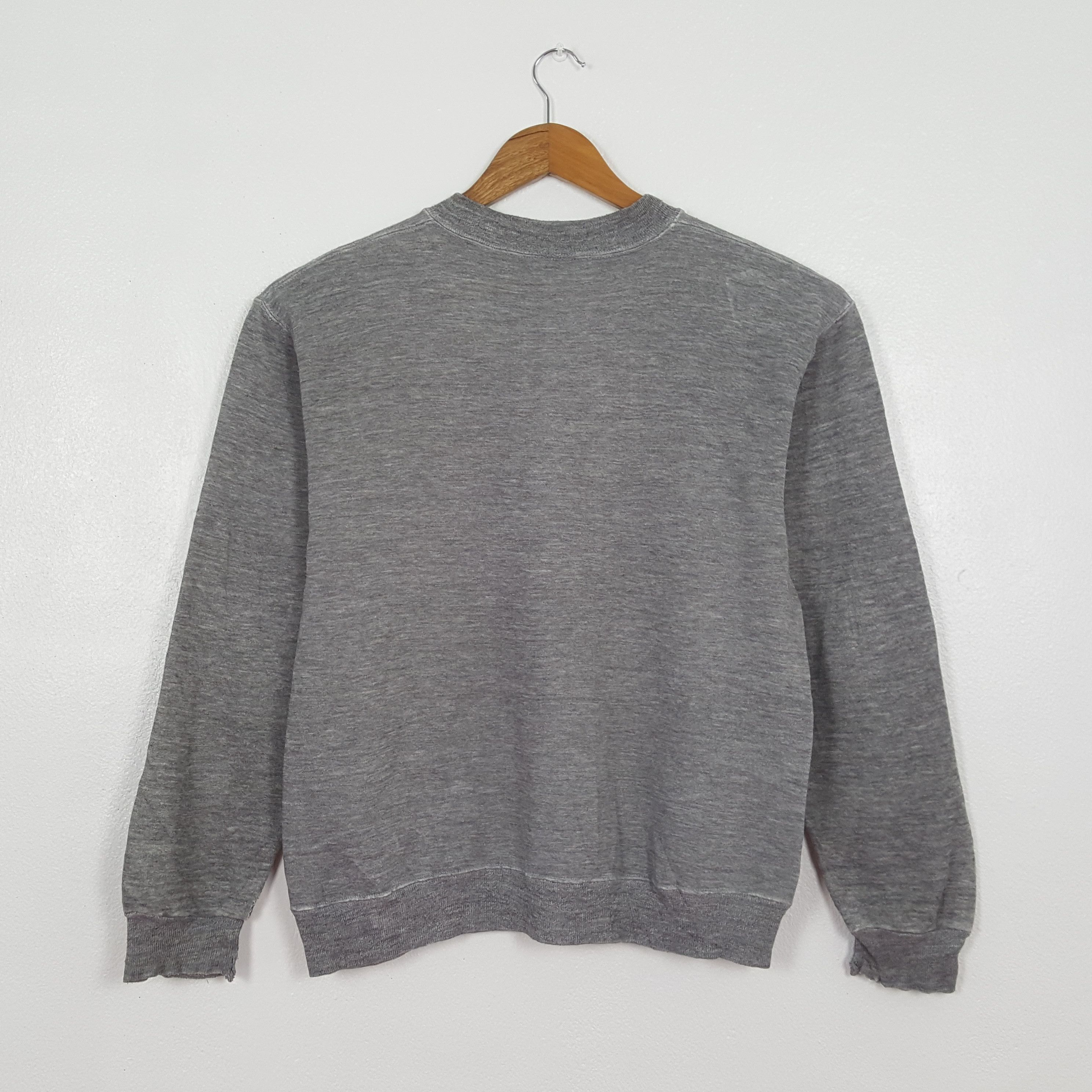 Russell Athletic Vintage Harvard University Distressed Sweatshirt C305N9 Size US M / EU 48-50 / 2 - 3 Thumbnail