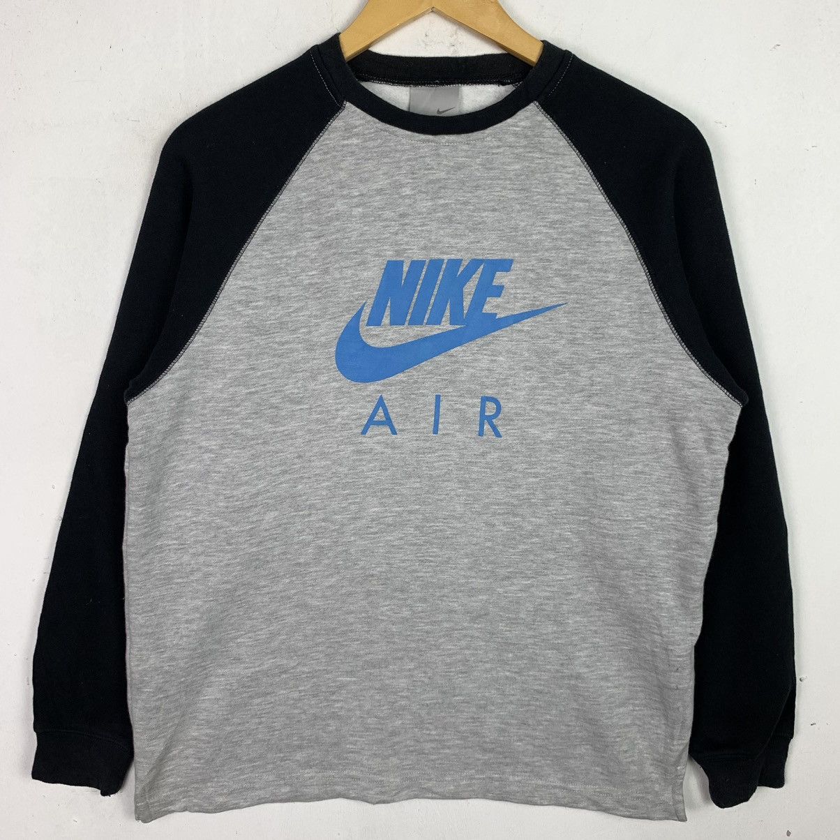 Nike × Vintage Vintage Nike Air Sweatshirt Big Logo Size US M / EU 48-50 / 2 - 1 Thumbnail