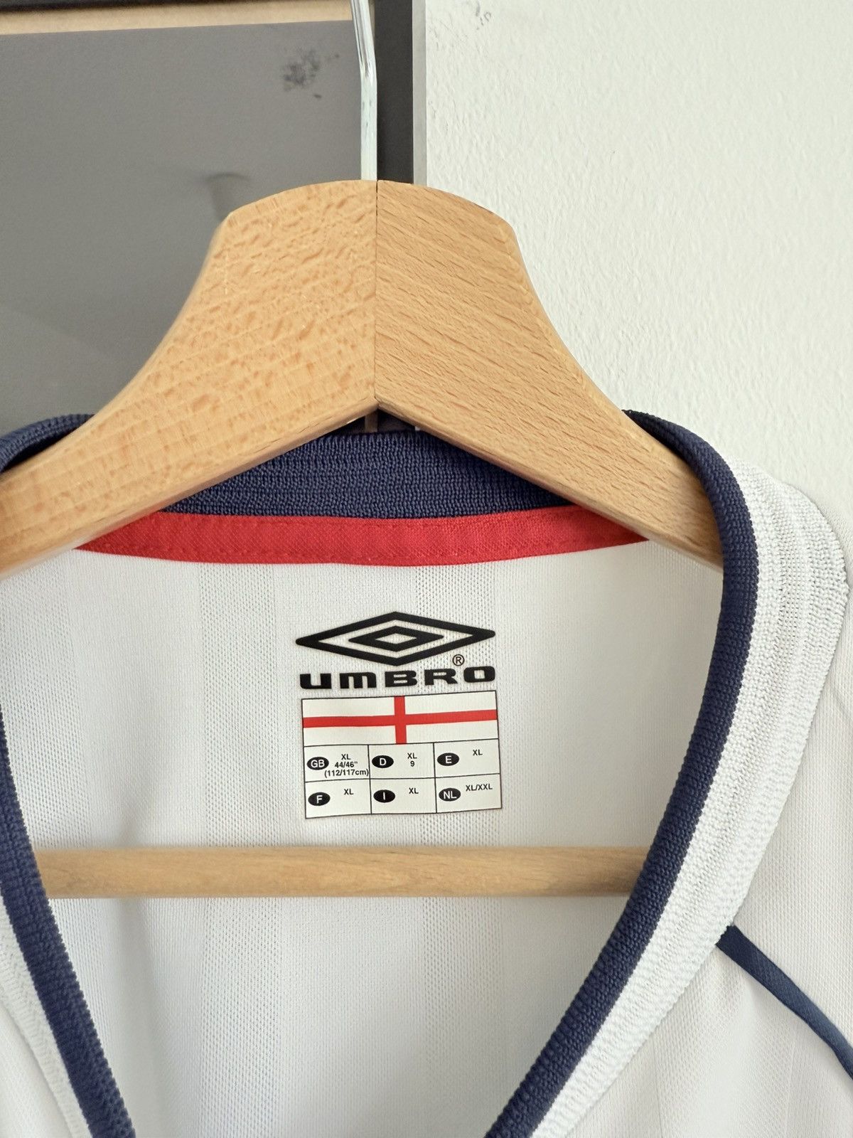 Umbro × Vintage Vintage Umbro England 2002 Soccer Jersey Size US XL / EU 56 / 4 - 3 Thumbnail
