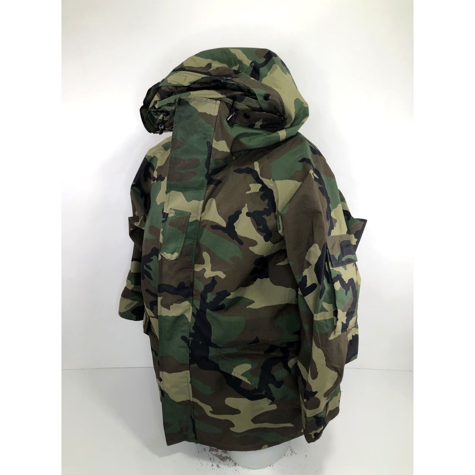 Vintage COLD WEATHER PARKA Camouflage Military JACKET Short Large Size US 33 - 3 Thumbnail