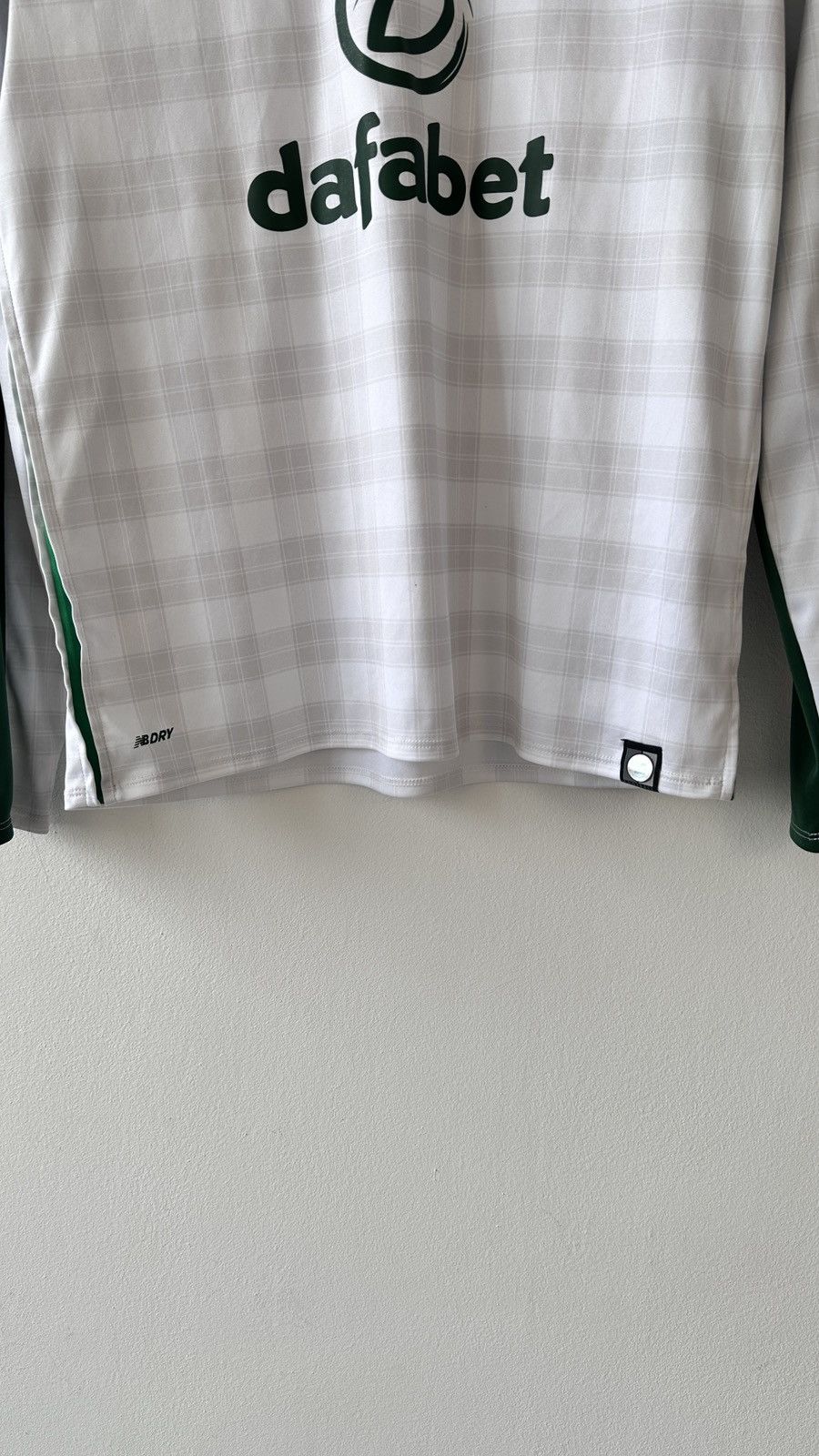 New Balance Celtic FC 2018/19 Away Jersey Long Sleeve New Balance S Size US S / EU 44-46 / 1 - 4 Thumbnail