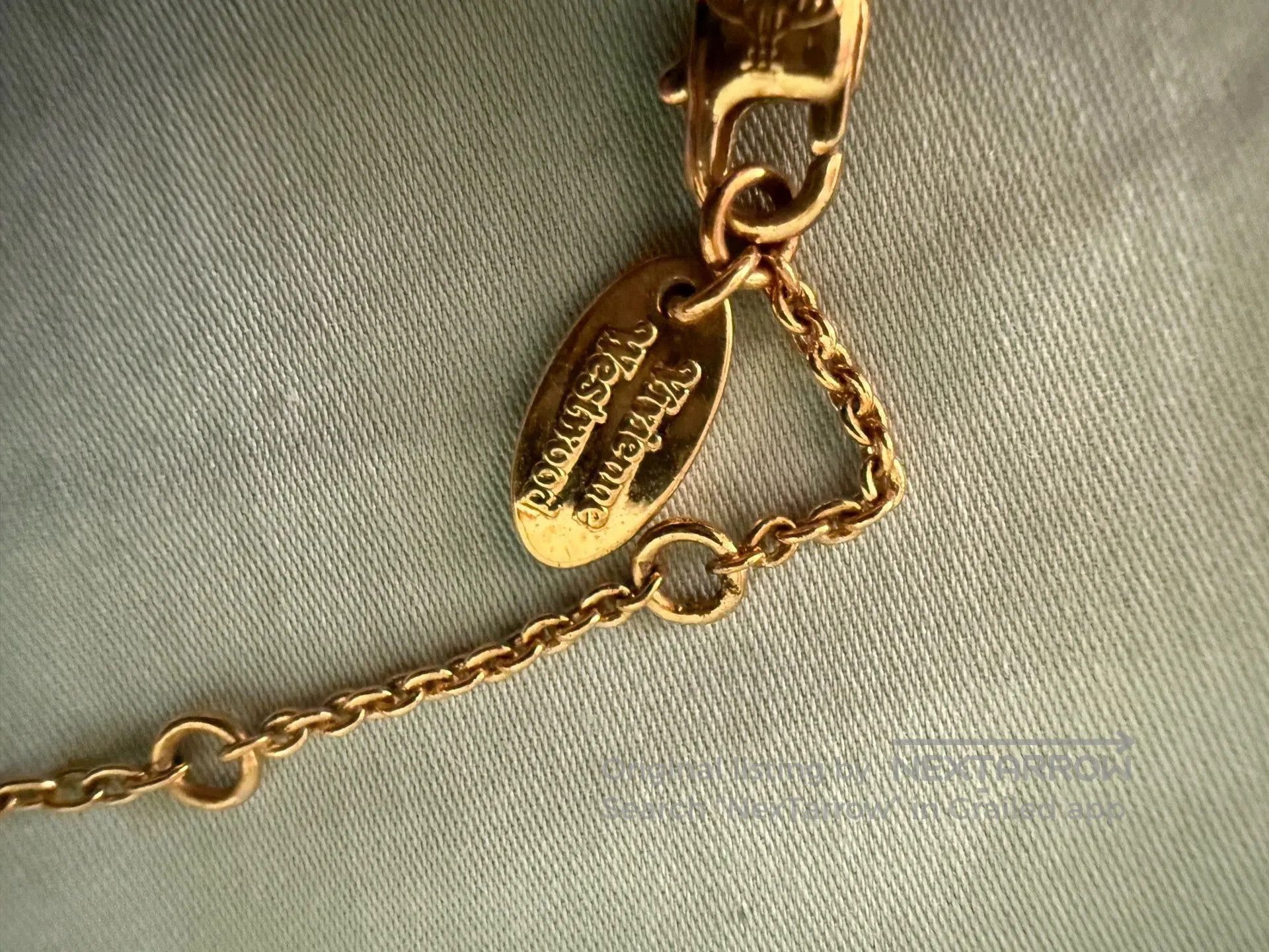 Chanel classic pearl brooch necklace. Size ONE SIZE - 3 Thumbnail