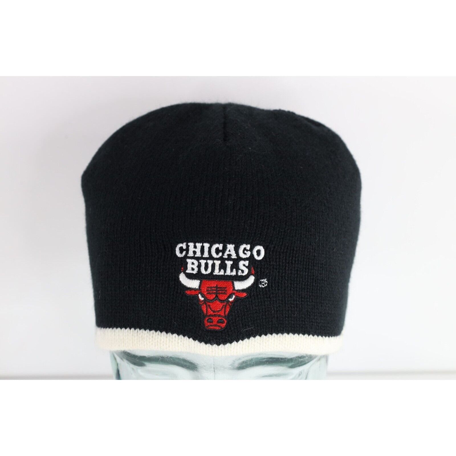 Vintage Vintage 90s Chicago Bulls Basketball Knit Winter Beanie Hat Size ONE SIZE - 1 Thumbnail