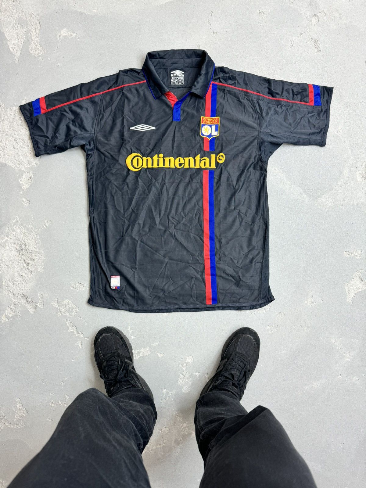 Umbro Olympique Lyonnais Lyon 2003/04 | Large L Size US L / EU 52-54 / 3 - 1 Thumbnail