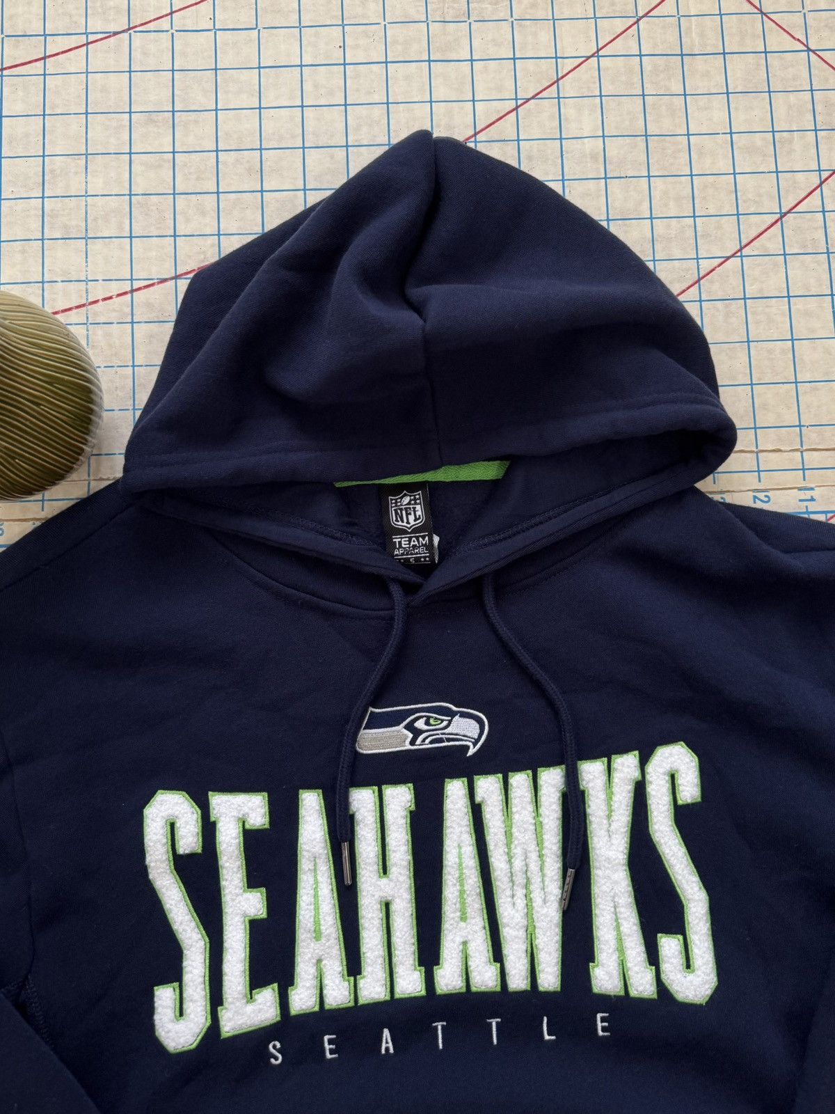 NFL NWOT NFL Team Apparel Seattle Seahawks Pull Over HoodieSmall Size US S / EU 44-46 / 1 - 7 Thumbnail