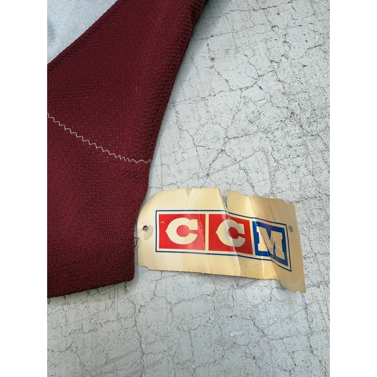 Ccm Vintage CCM Rider Broncs Hockey Jersey NWT Size 54 Size US L / EU 52-54 / 3 - 7 Thumbnail