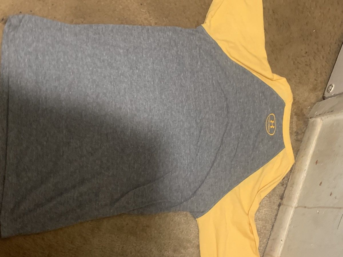 Under Armour Under Armour Yellow and Grey Marist Baseball Long Sleeve Tee Size US S / EU 44-46 / 1 - 4 Thumbnail