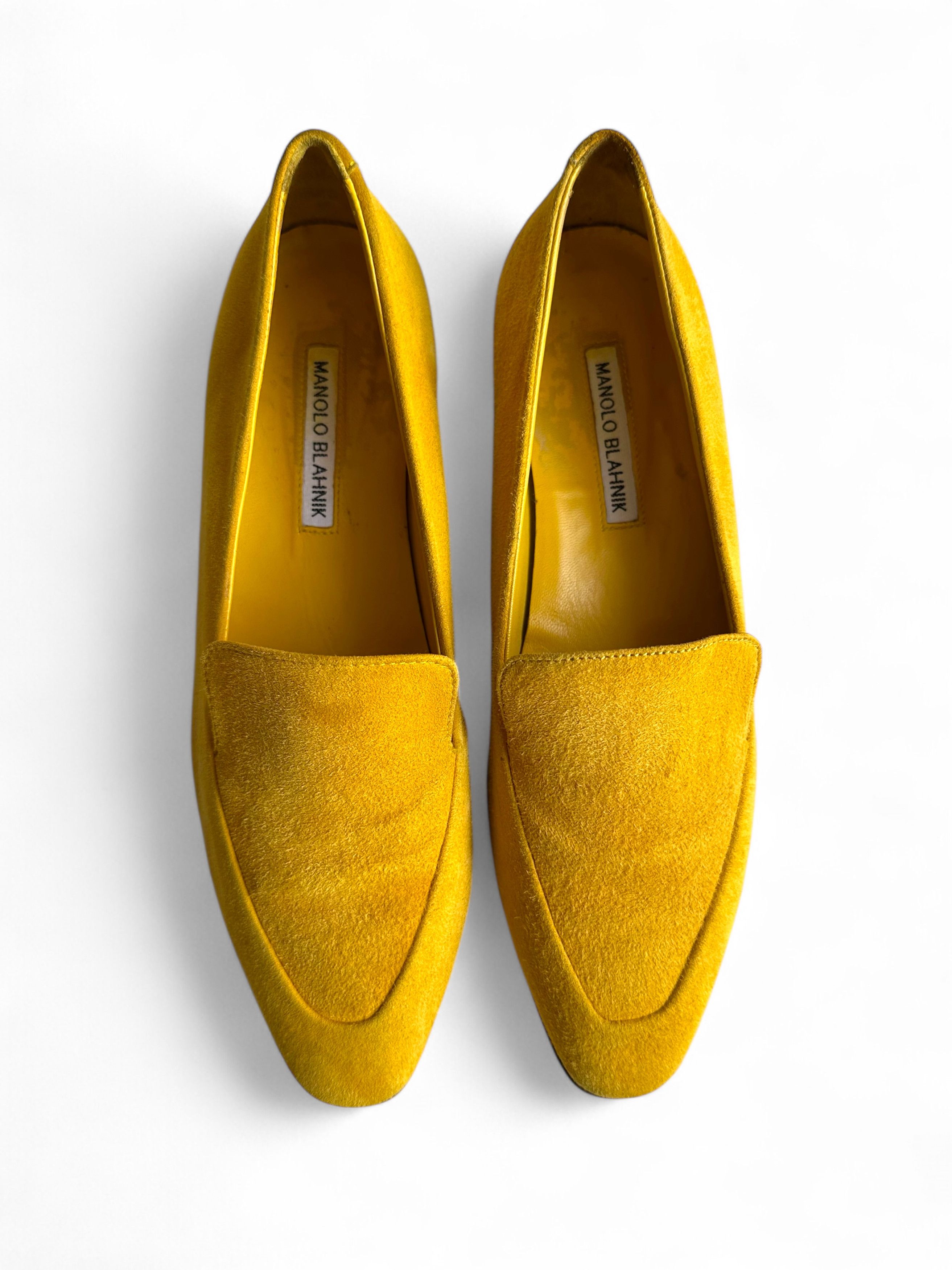 Manolo Blahnik Manolo Blahnik Women's Pitaka Suede Flat Loafers Yellow (39) Size US 9 / IT 39 - 3 Thumbnail