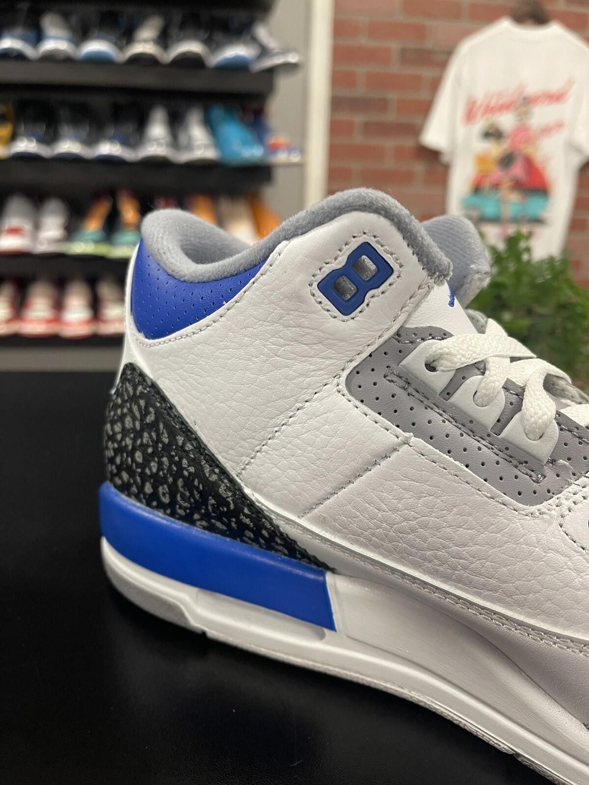 Jordan Brand Size 7 - Air Jordan 3 Retro Racer Blue (GS) Basketball Size US 7 / EU 40 - 8 Thumbnail