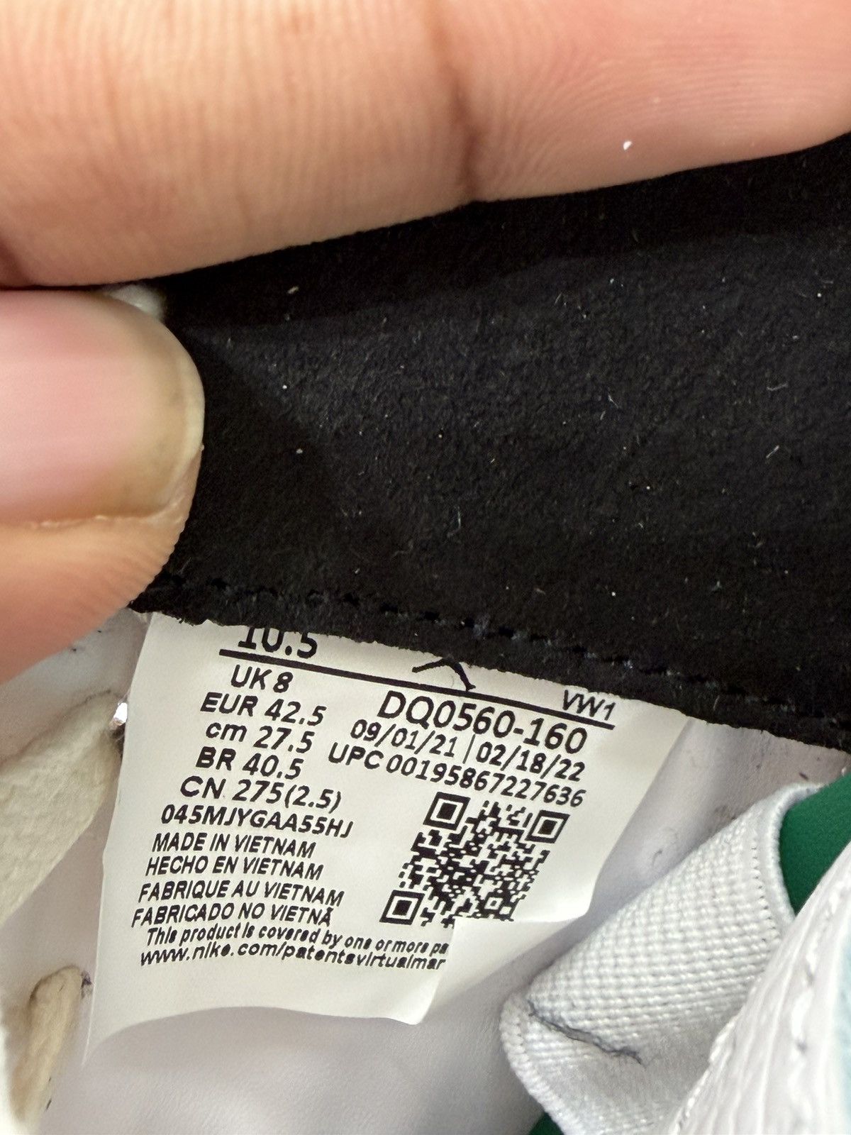 Jordan Brand Air Jordan 2 Low Nina Chanel Size 10.5W/8.5M Size US 8.5 / EU 41-42 - 10 Thumbnail