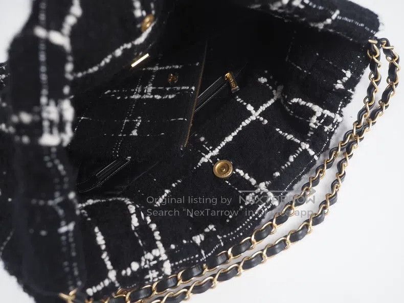 Chanel Chanel Black and White Herringbone 22BAG Medium Size Color Size ONE SIZE - 5 Thumbnail