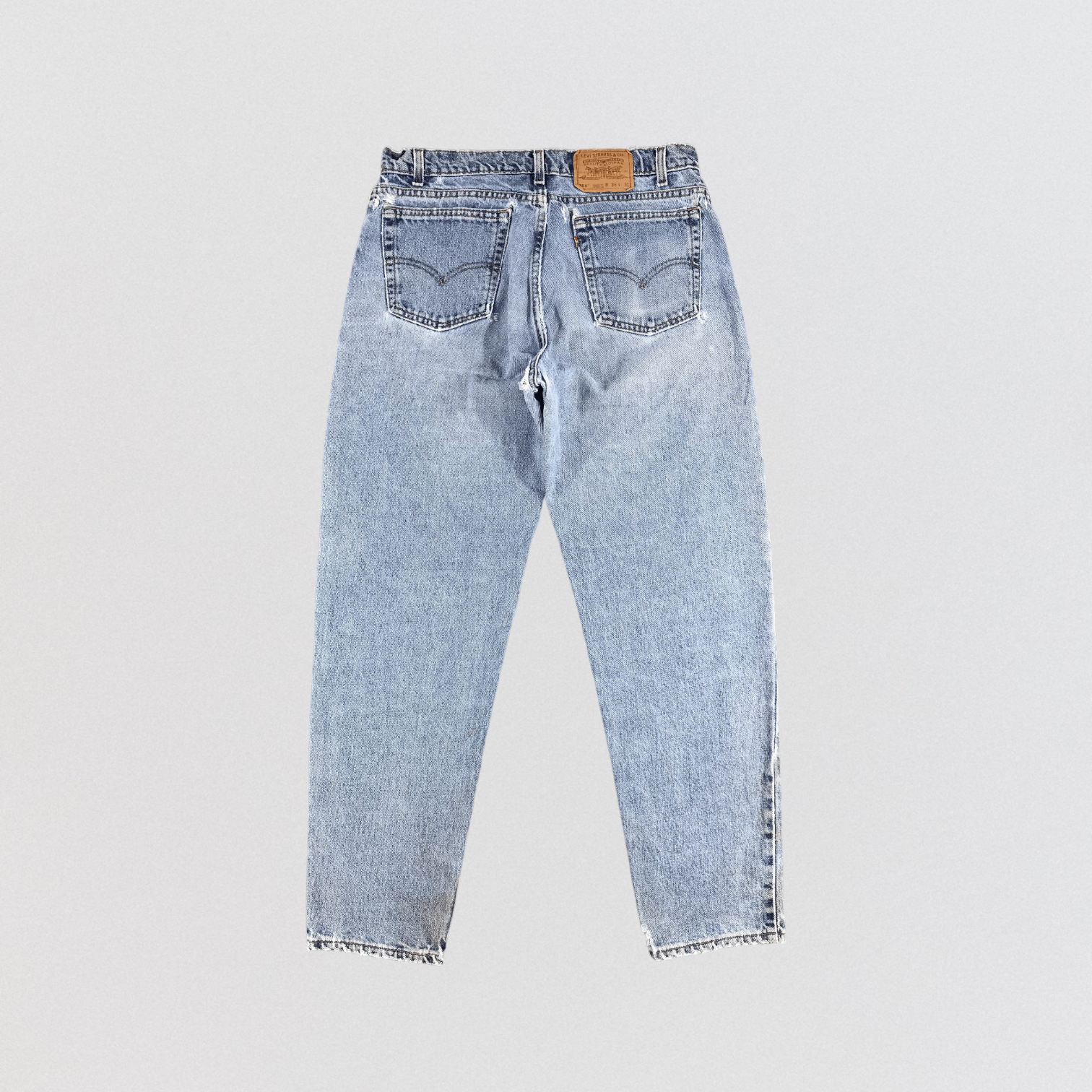 Levi's × Vintage Vintage Light Wash Levis 550 Jeans-JM1317 Size US 35 - 2 Thumbnail