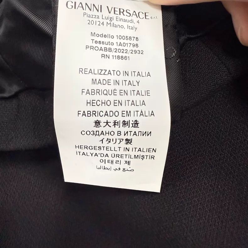 Versace Versace Black cut-out solid color long-sleeved jacket coat Size XS / US 0-2 / IT 36-38 - 5 Thumbnail