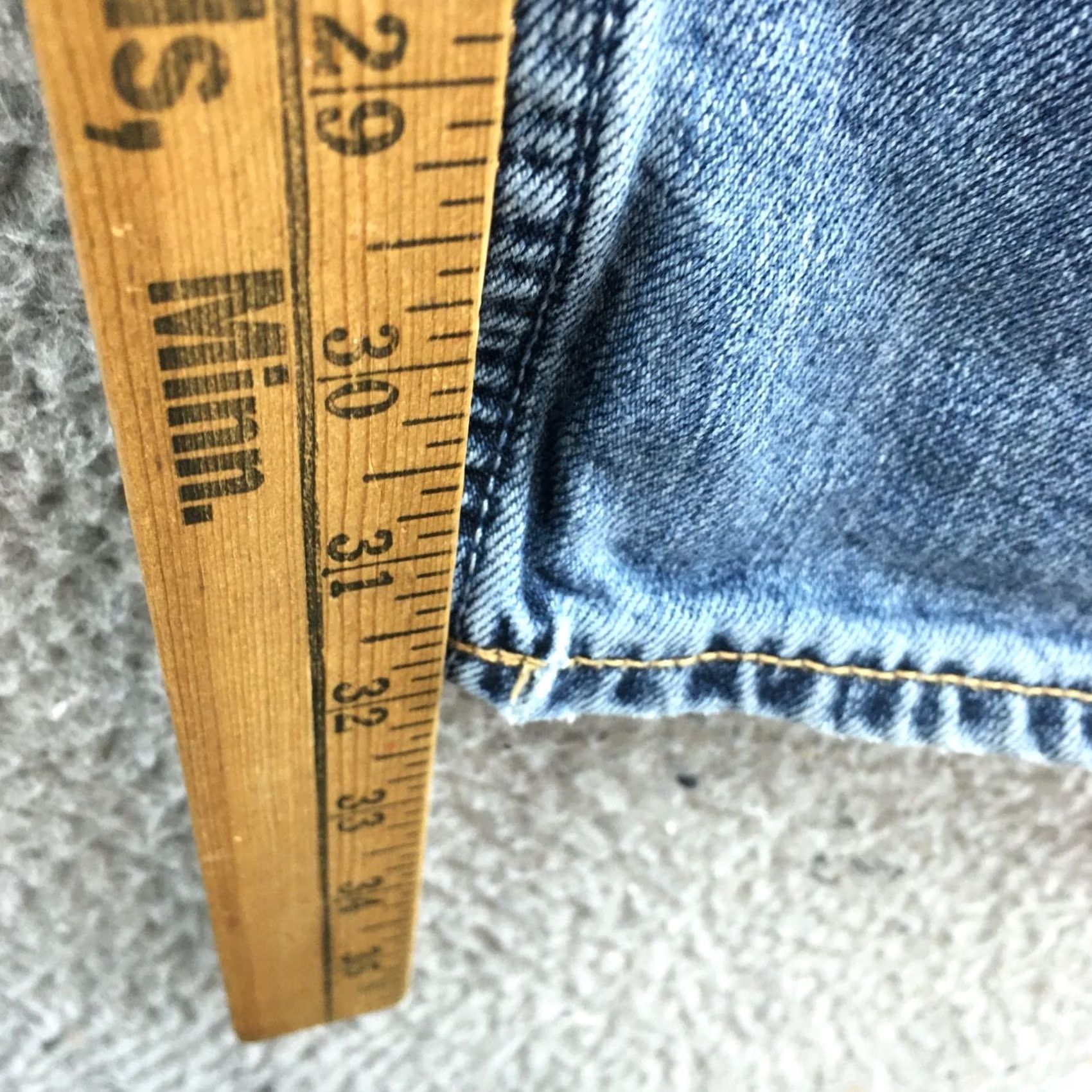 Banana Republic Banana Republic Jeans Mens 33x34 Blue Denim Cotton Straight Leg Jeans 5-Pocket Regular Slim Mens Size US 33 - 7 Thumbnail
