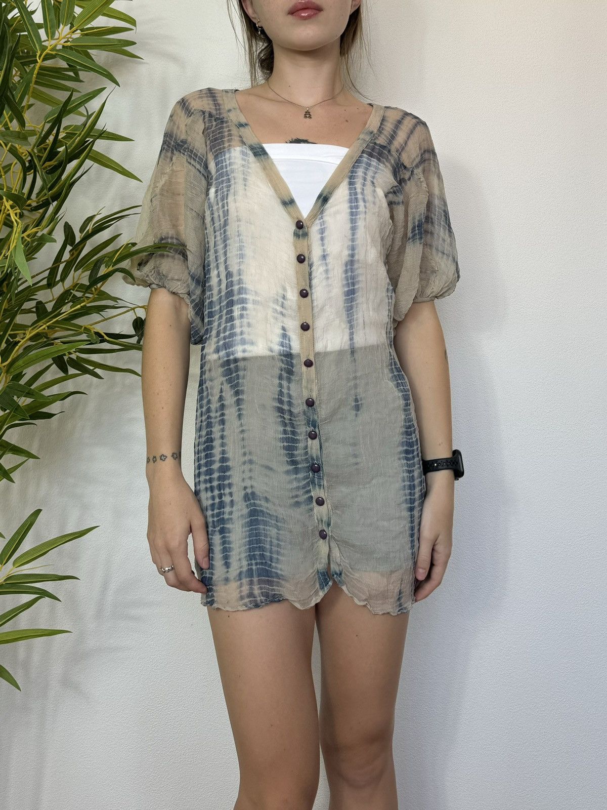 Vintage VINTAGE QUILTED BEIGE ISSEY MIYAKE STYLE MESH BLOUSE Size S / US 4 / IT 40 - 2 Thumbnail