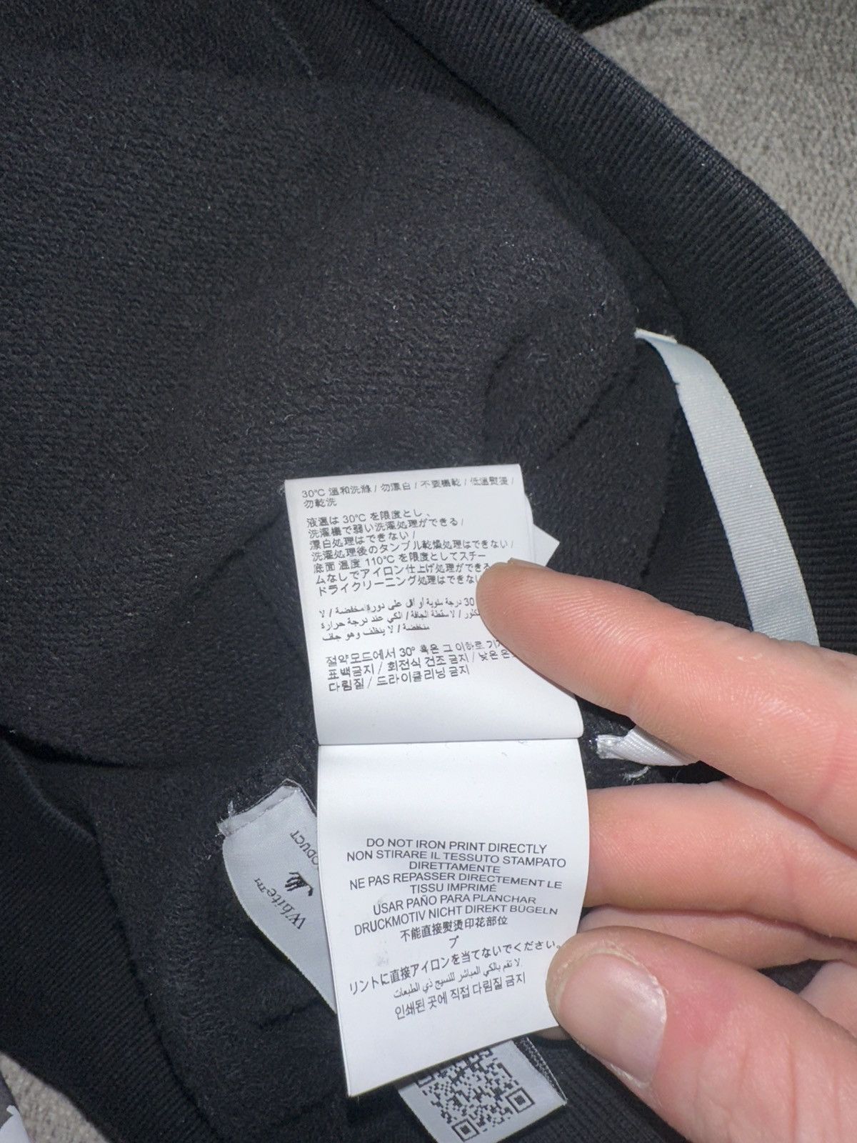 Off-White Off-White Caravaggio Boy Skate Hoodie Size US XL / EU 56 / 4 - 8 Thumbnail