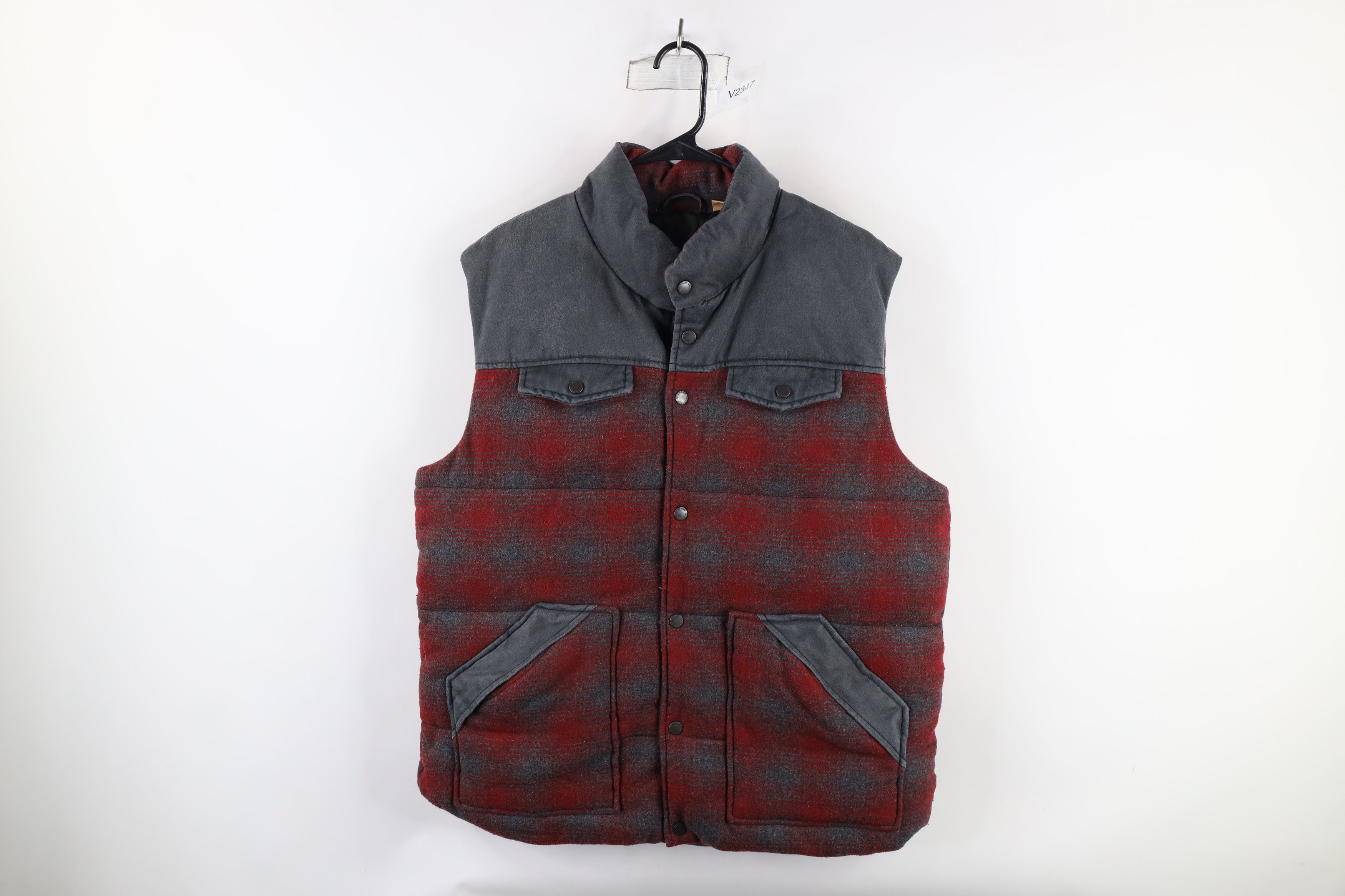 Vintage Vintage Streetwear Wool Blend Button Puffer Vest Jacket Size US L / EU 52-54 / 3 - 1 Thumbnail