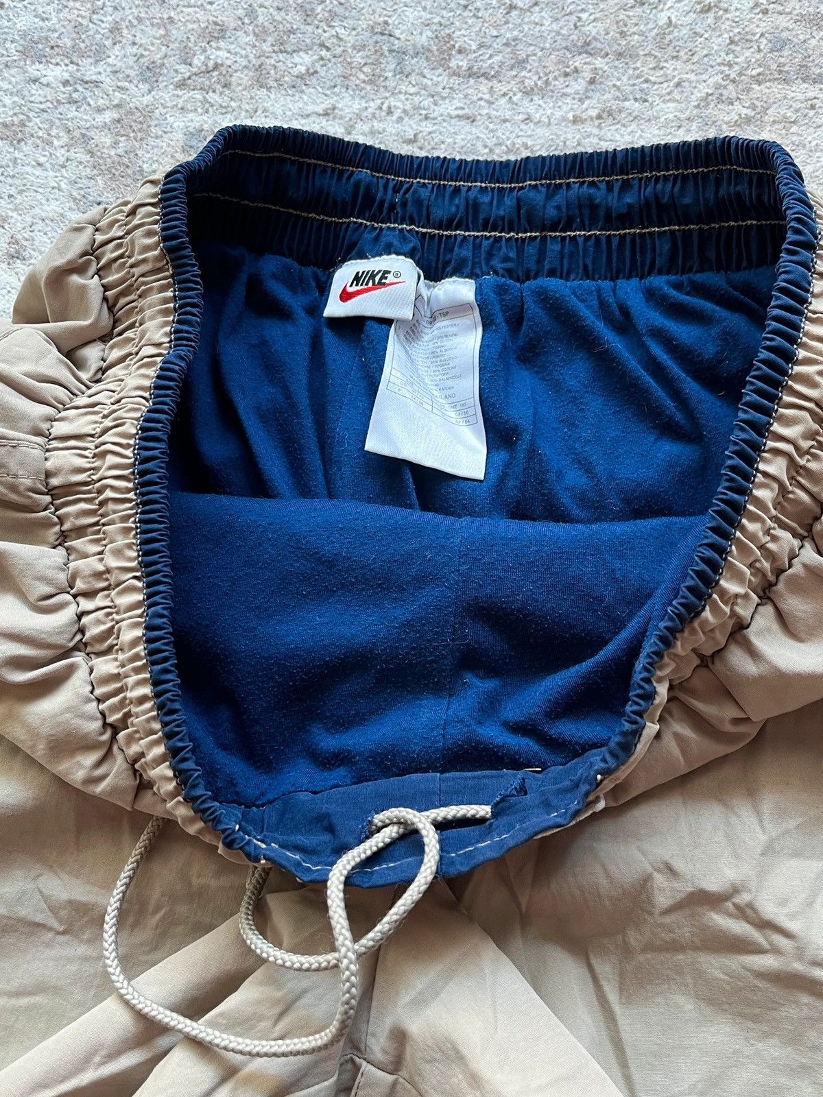 Nike Nike Pants Sz L 1998 Vintage Made in Thailand Track Pants Size US 35 - 7 Thumbnail