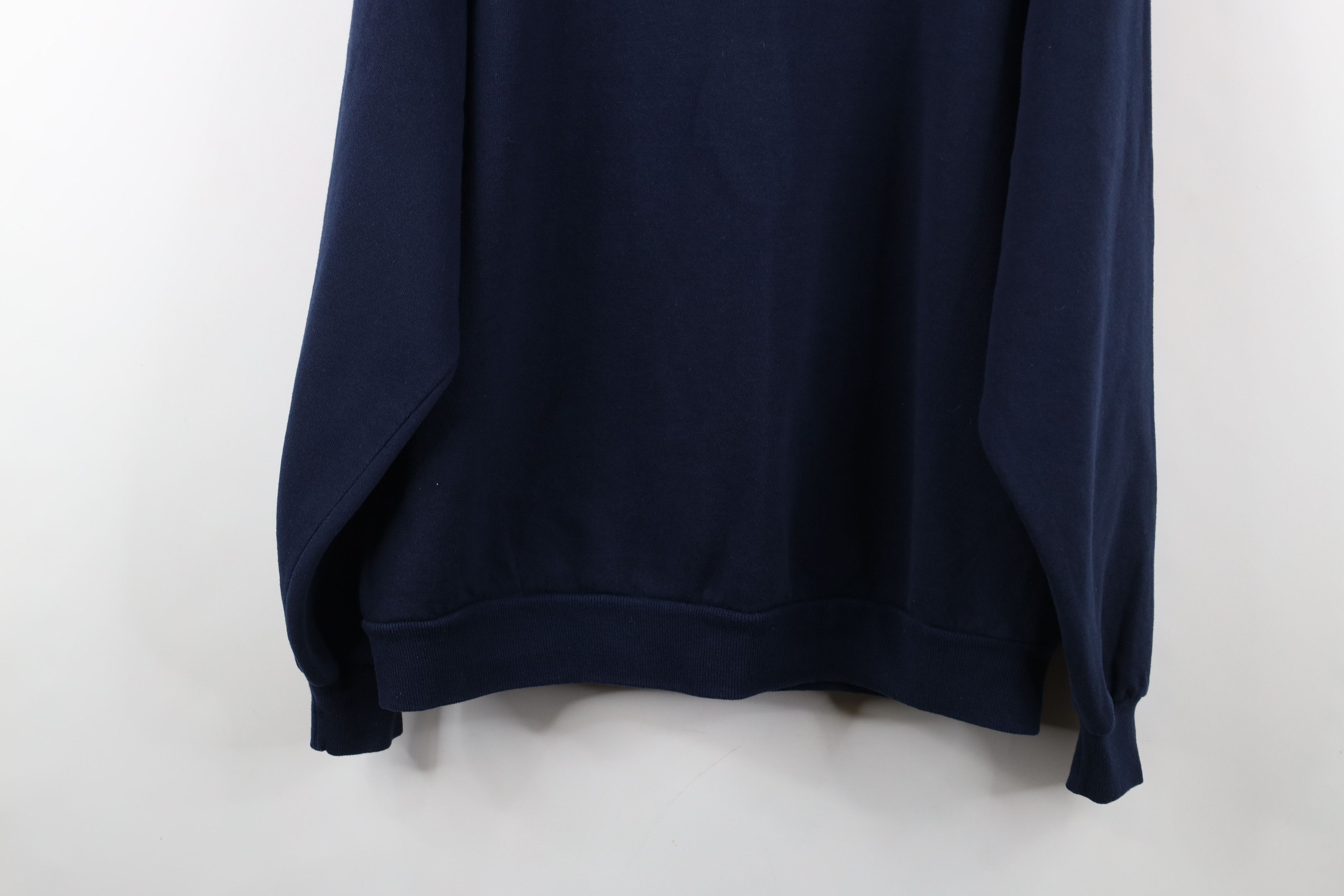 Vintage Vintage 90s Streetwear Kitten Bird Cat Lady Sweatshirt USA Size L / US 10 / IT 46 - 14 Thumbnail