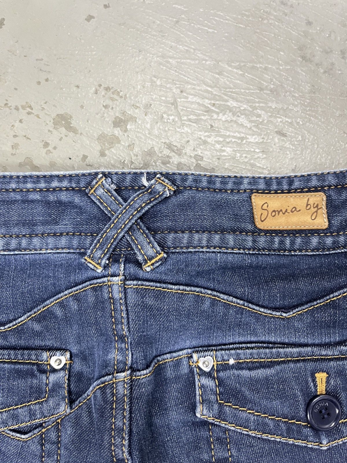 Designer Authentic Sonia Rykiel Paris Designer Heart Shaped Denim Size US 28 / EU 44 - 10 Thumbnail