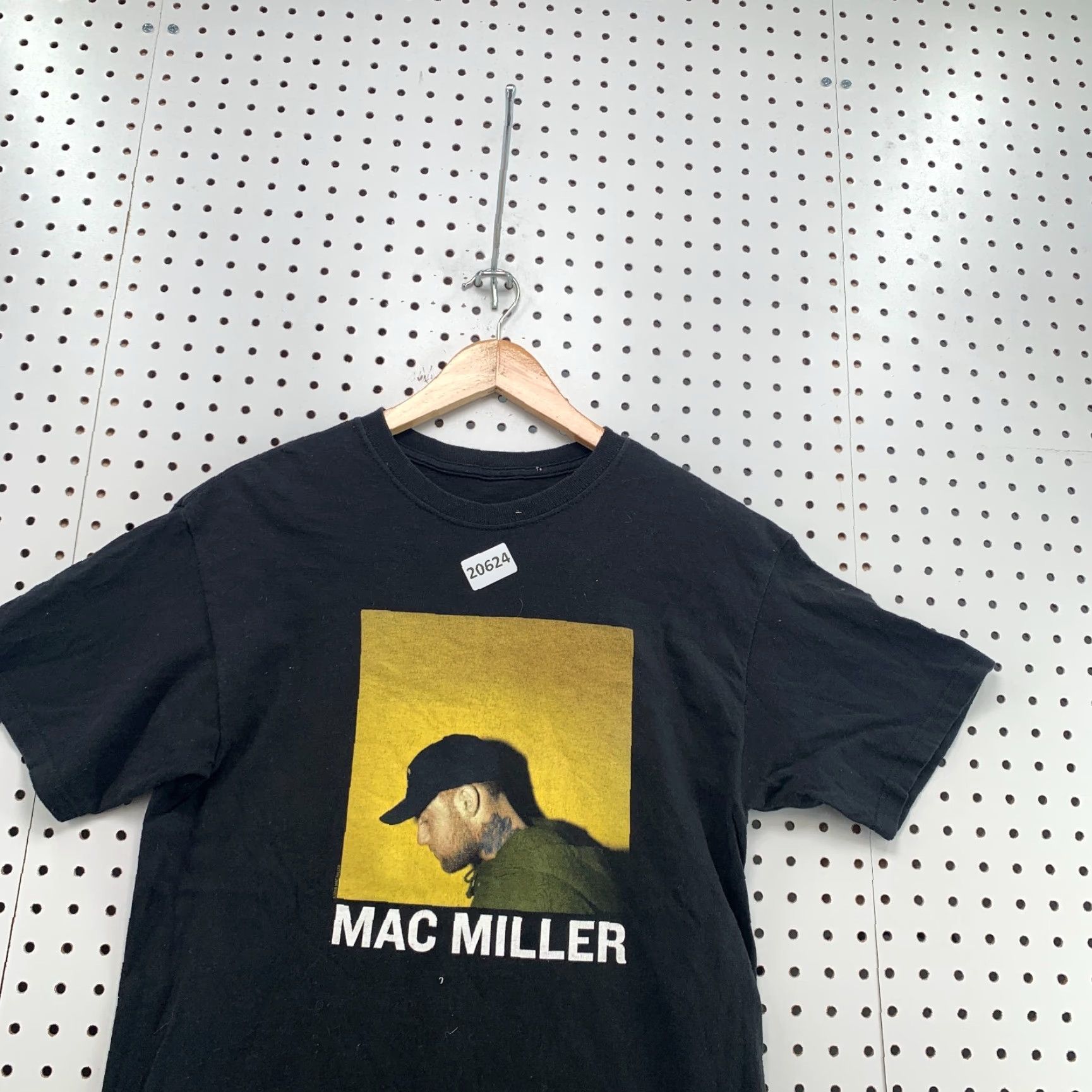 Vintage Mac Miller Shirt Adult Medium Black Portrait Graphic TEE Hip Hop Music Mens M Black 90s Event Theme Fans Size US M / EU 48-50 / 2 - 2 Thumbnail