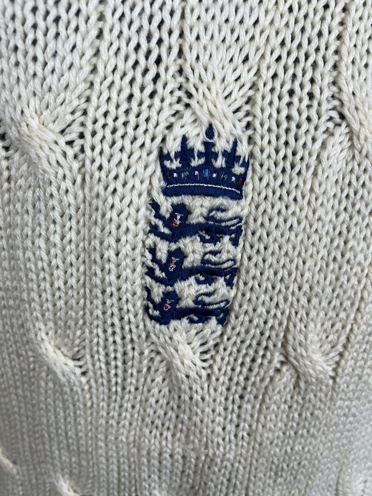 Asics Rare VINTAGE Asics Sweater England soocer football XL Size US XL / EU 56 / 4 - 24 Thumbnail